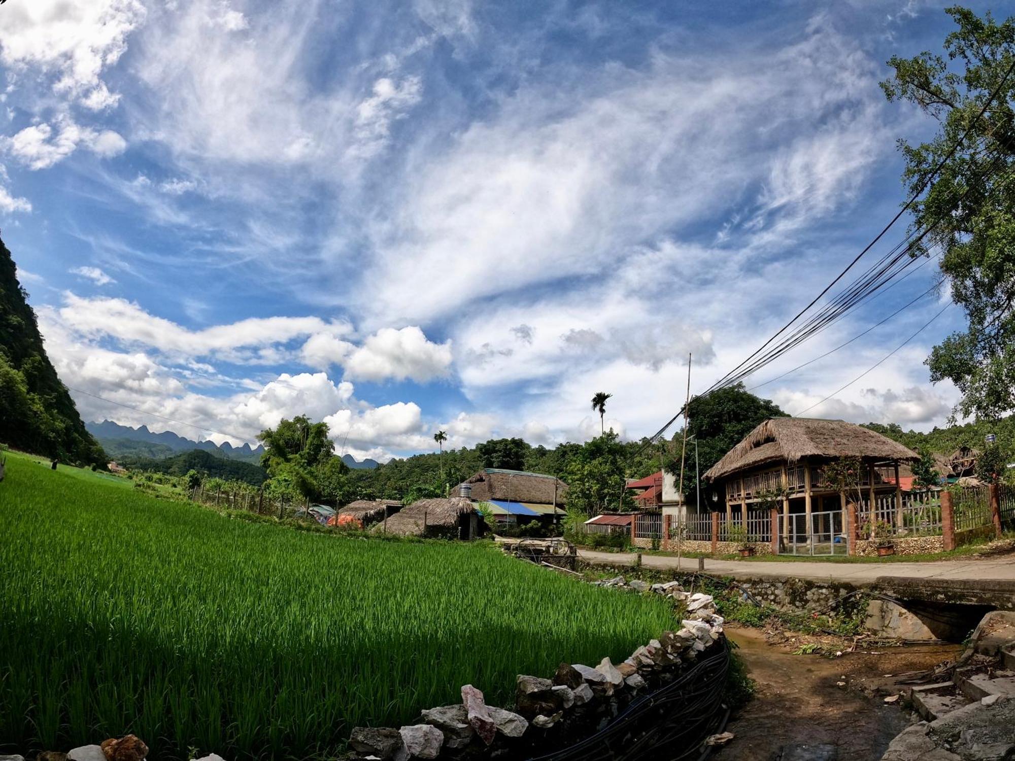 Thavill Retreat Hagiang Apartamento Ha Giang Exterior foto